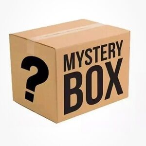 Mystery box Summer 8 pieces NWT NWOT